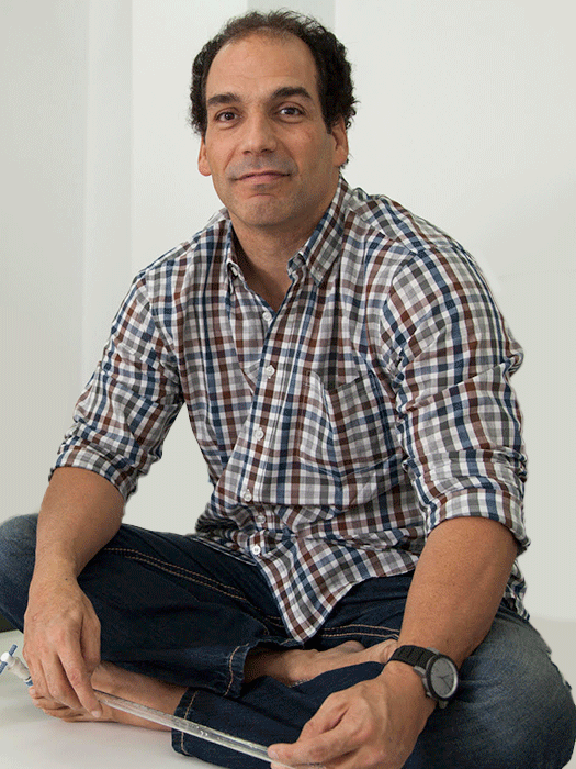 image of Ernesto Prieto